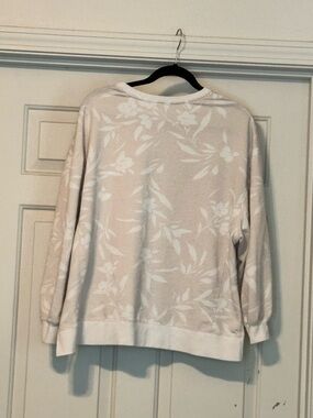 Z Supply Floral Crewneck Sweater in Light Beige and White